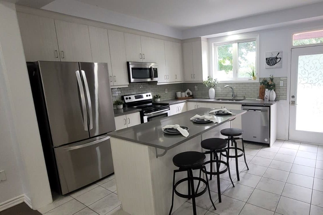 A kitchen cleaned by MTR Cleaning Group in the GTA
